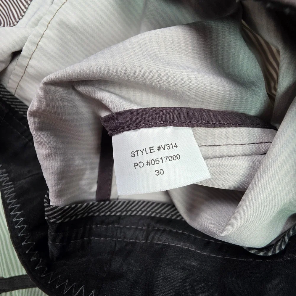 Vuori Cruise Boardshorts Mens 30 Grey Stripe V314 Recycled Stretch Swim Trunks